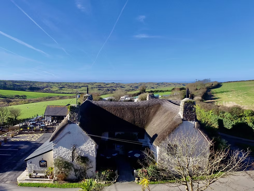 The Smugglers Den Inn from the official venue website.
